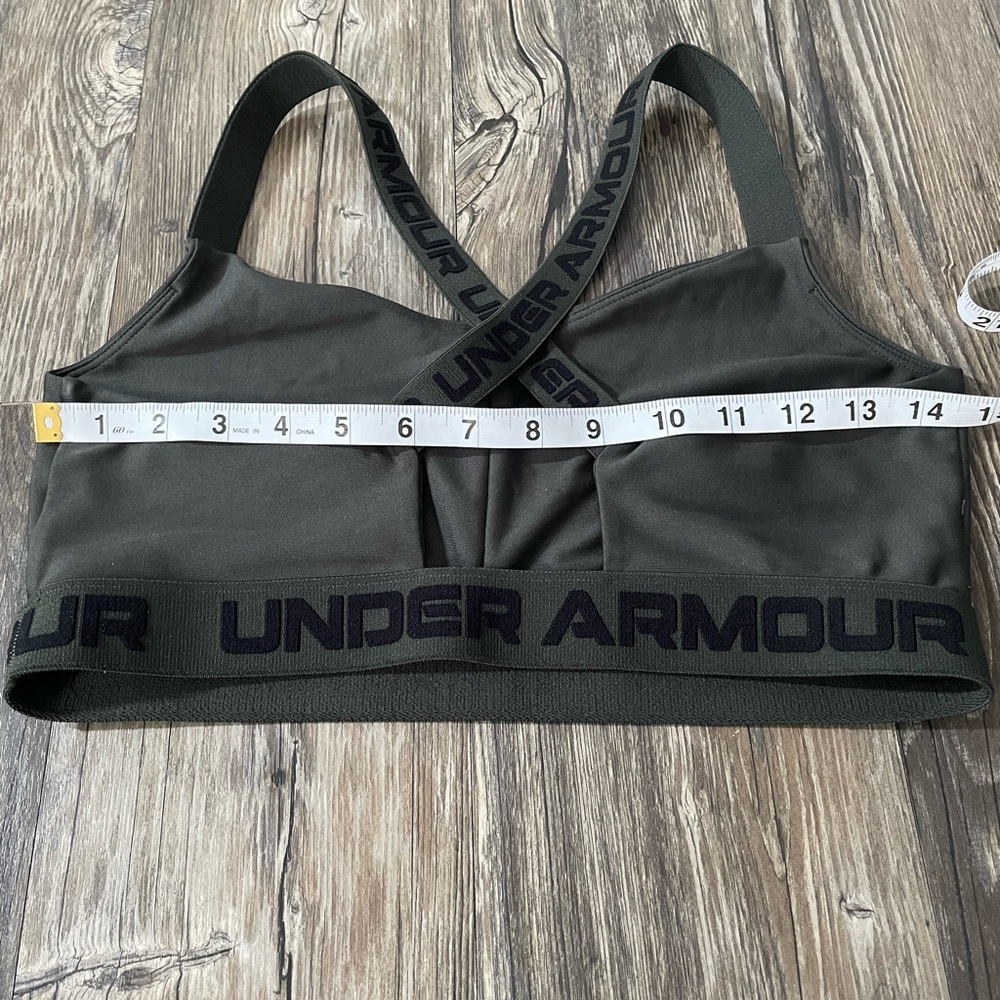 Under Armour Olive Green Cross Back Sports Bra Logo Band Medium Support - Picture 3 of 3